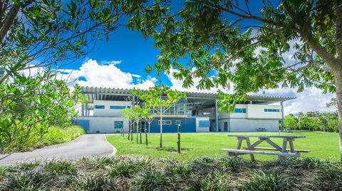 Newman Senior Technical College - Brisbane Private Schools 1