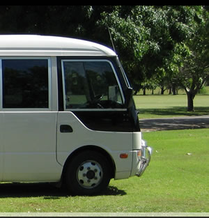 Fiona’s Mini Buses - Brisbane Private Schools 0