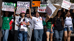 Anti-ICE walkout exposes how school district 'failed' parents, risked student safety: 'Broken my trust' Brisbane Private Schools